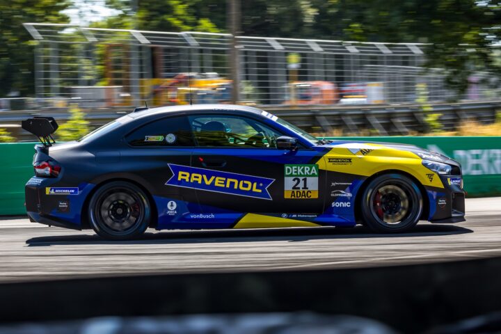 FK Performance Motorsport erlebt schwieriges Rennwochenende im BMW M2 Cup